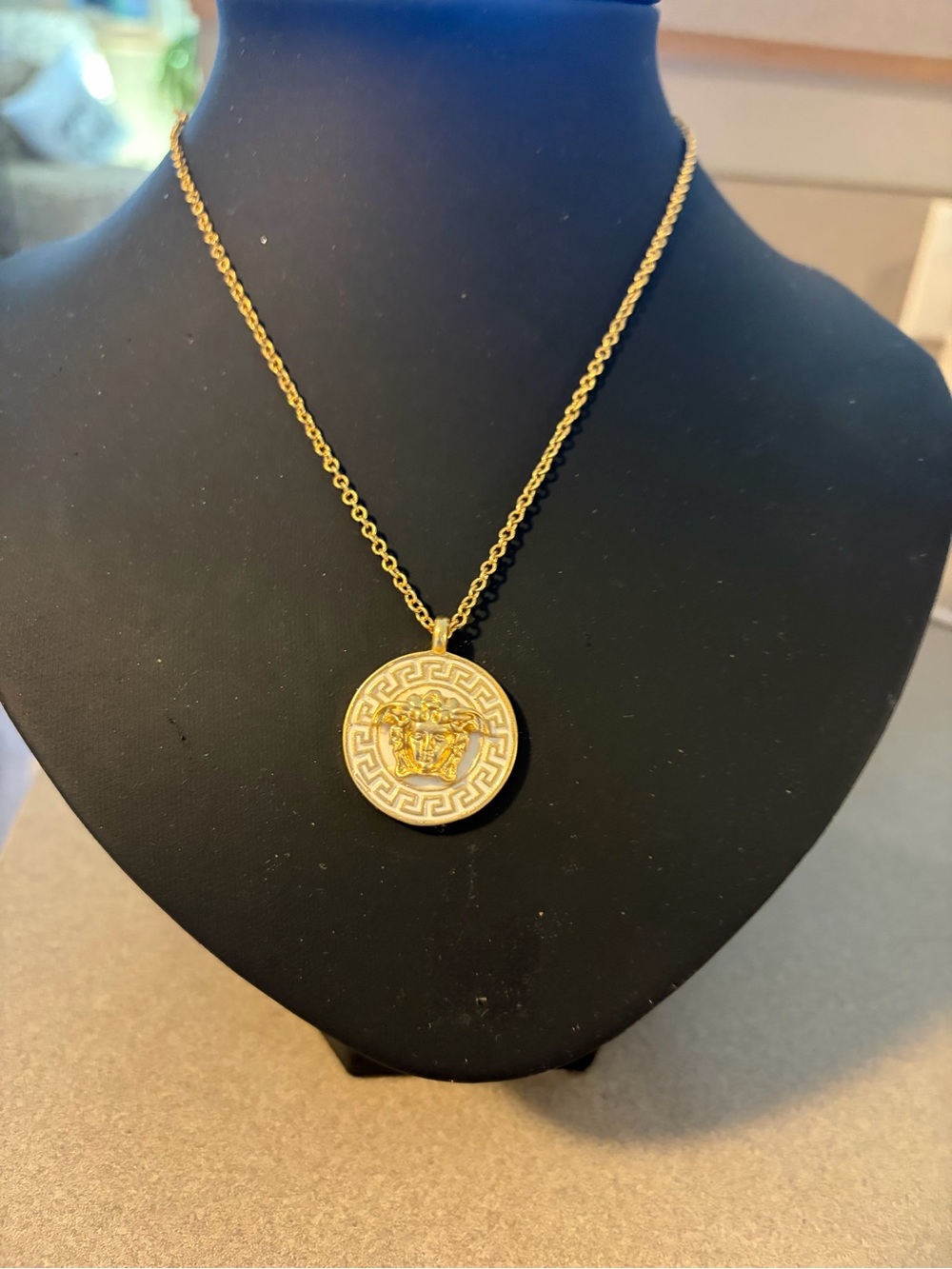 Gold Medallion Pendant Necklace - Designer Style
